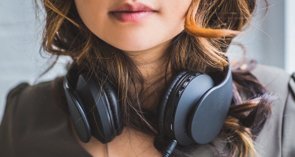 the best noise cancelling headphones for meditation